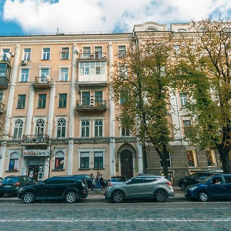 Отличная Квартира Рядом Золотыми Воротами Kyiv Exterior photo